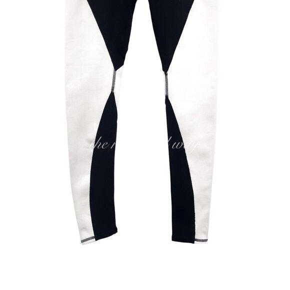 Alo Yoga White Illusion 4 Leggings Black White Geometric Workout Tights Small - Picture 6 of 10